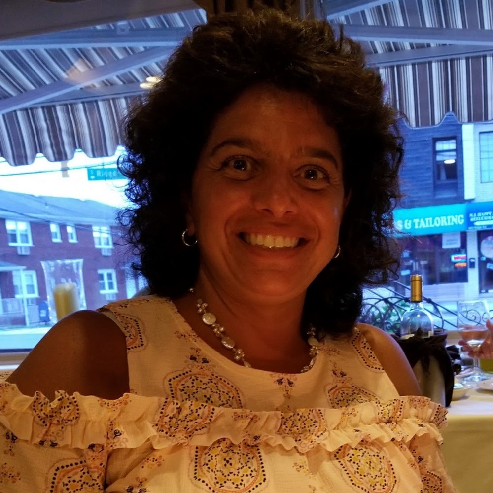 Meet your Posher, Michele